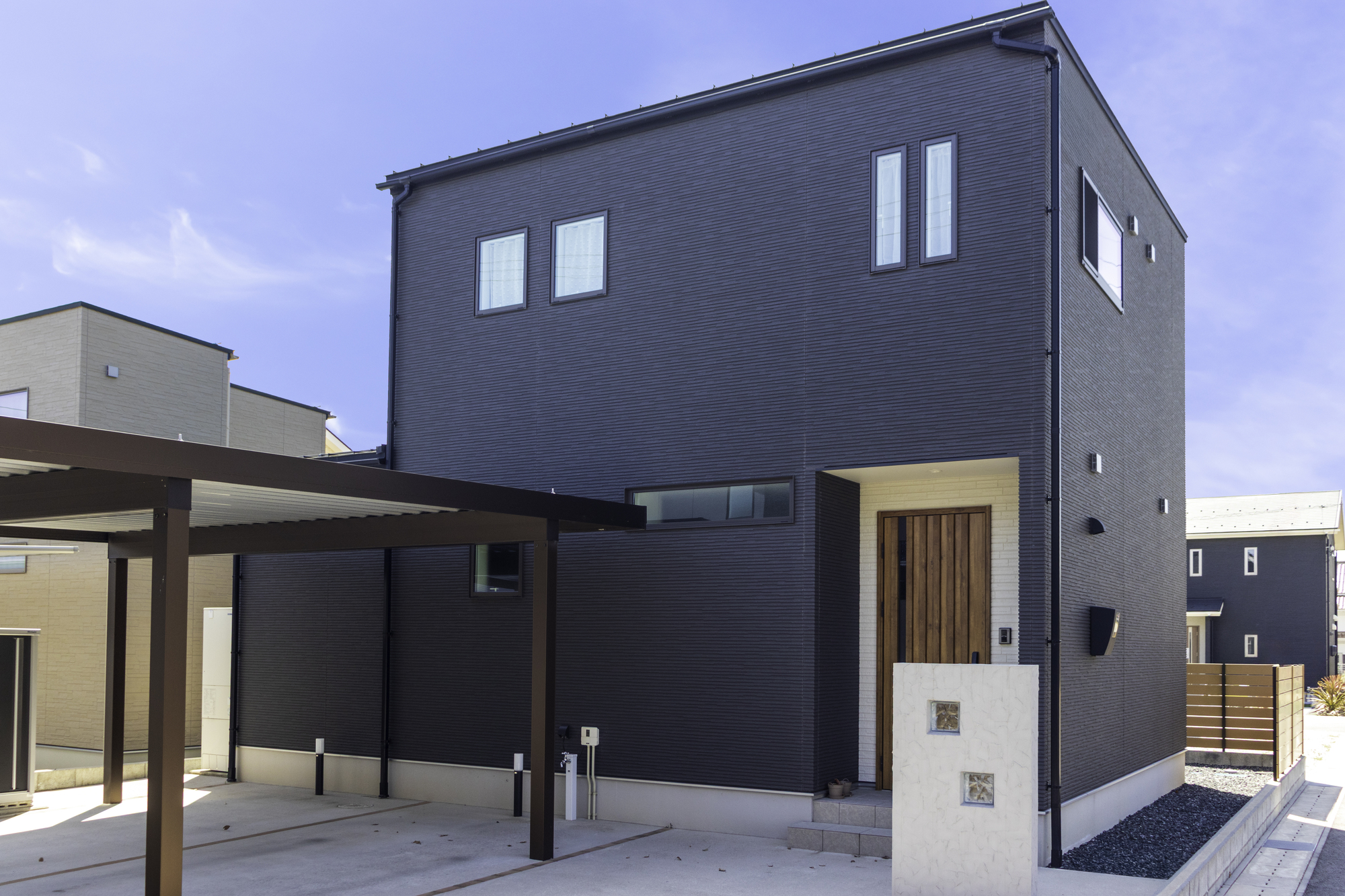 一戸建て・マンション販売